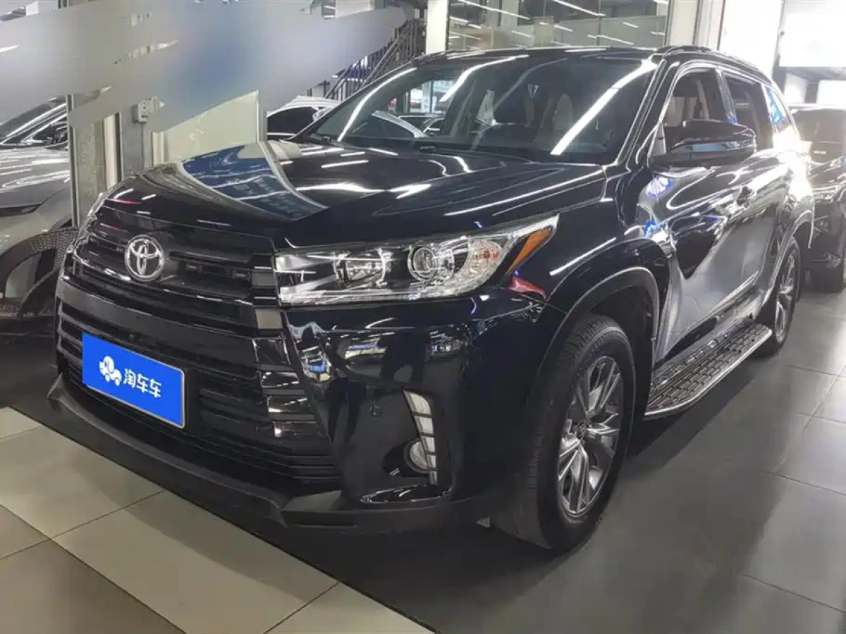 TOYOTA HIGHLANDER  2020
