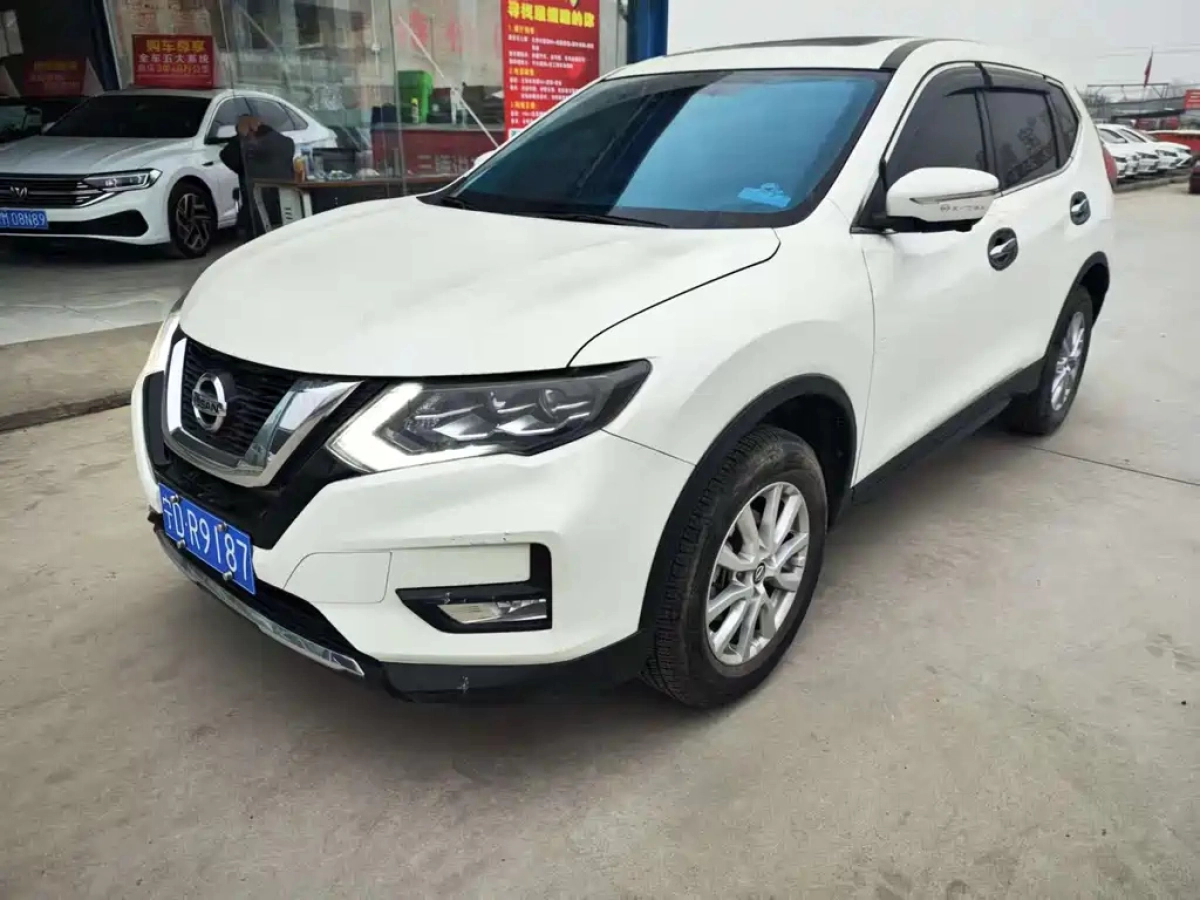 NISSAN X-TRAIL  2023