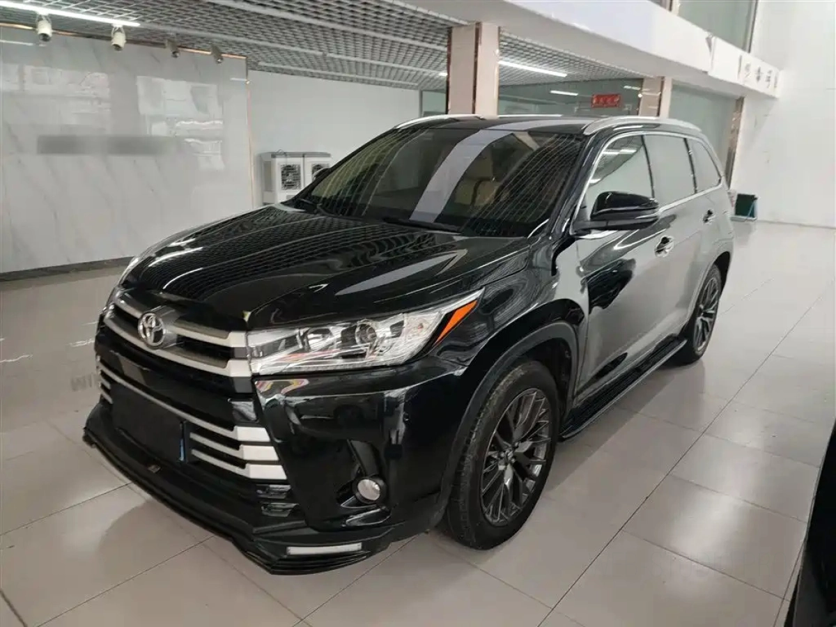 TOYOTA HIGHLANDER  2021