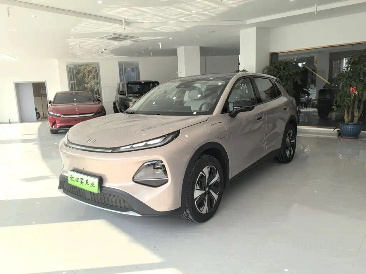 CHANGAN QIYUAN NEVO Q05  2025