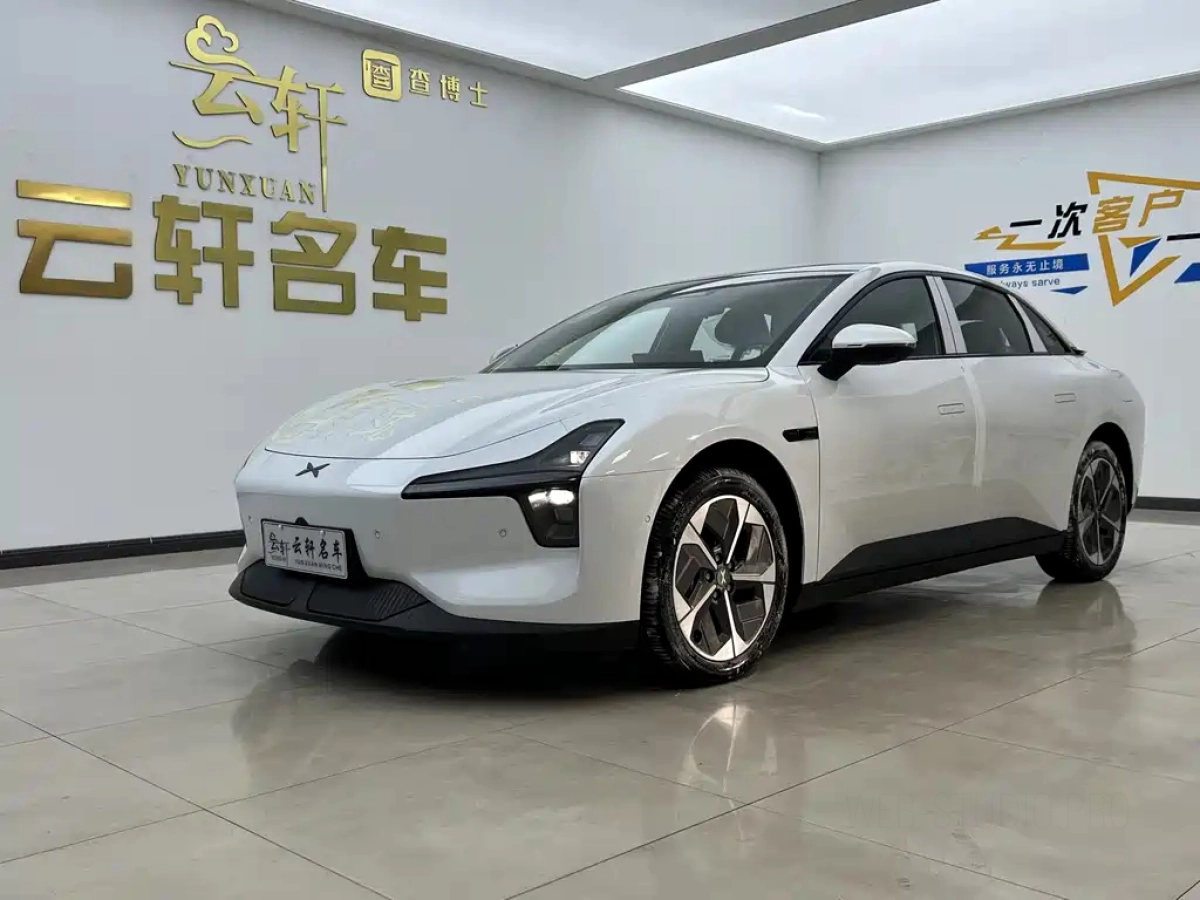 XPENG MONA M03  2026