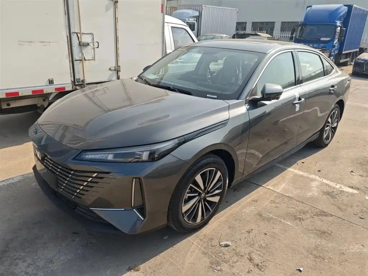 CHANGAN EADO PHEV  2026