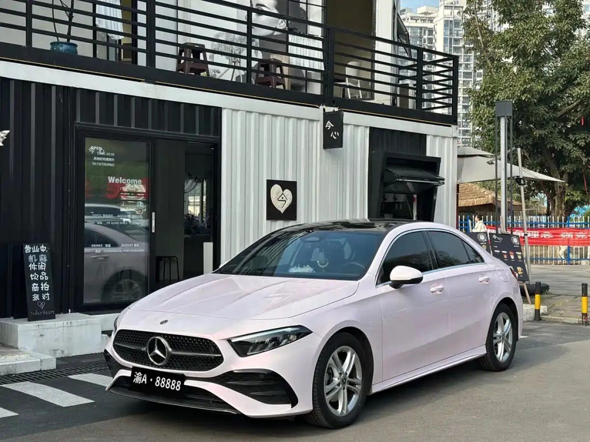 MERCEDES-BENZ A-CLASS  2024
