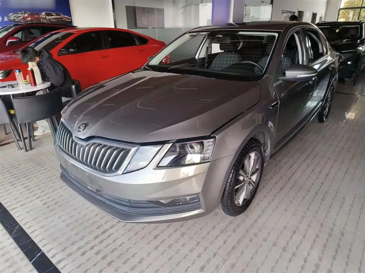 SKODA OCTAVIA