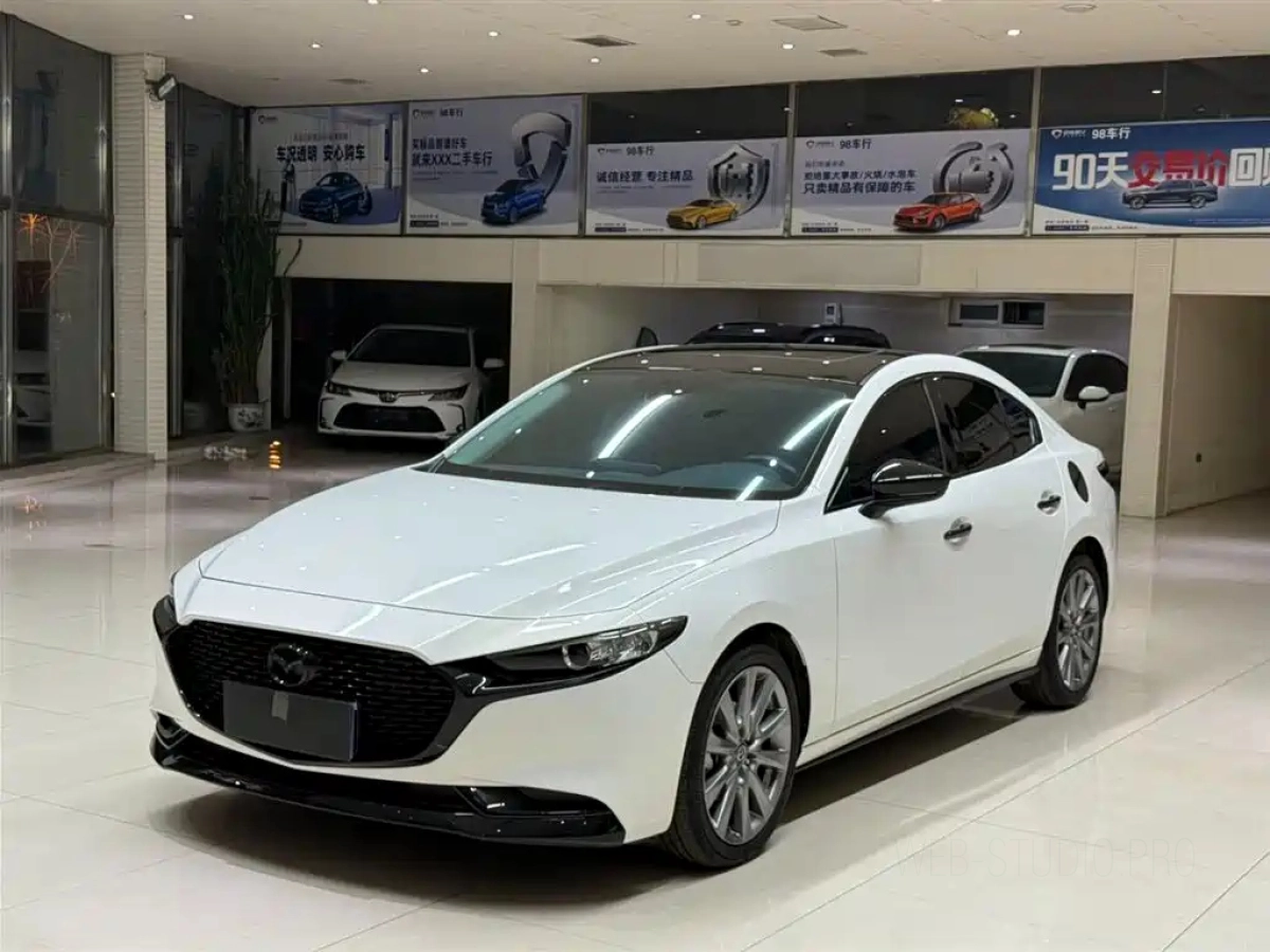 MAZDA 3 AXELA