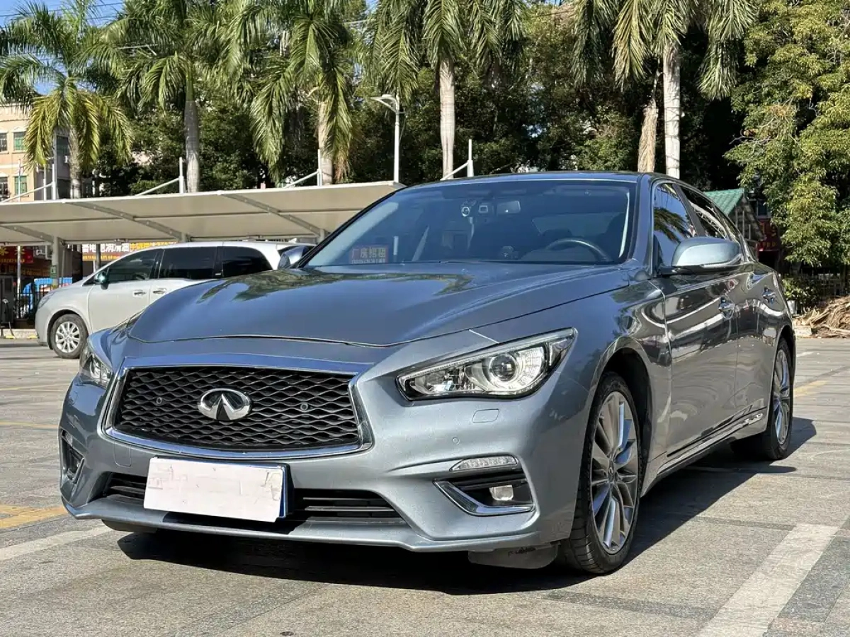 INFINITI Q50L  2019