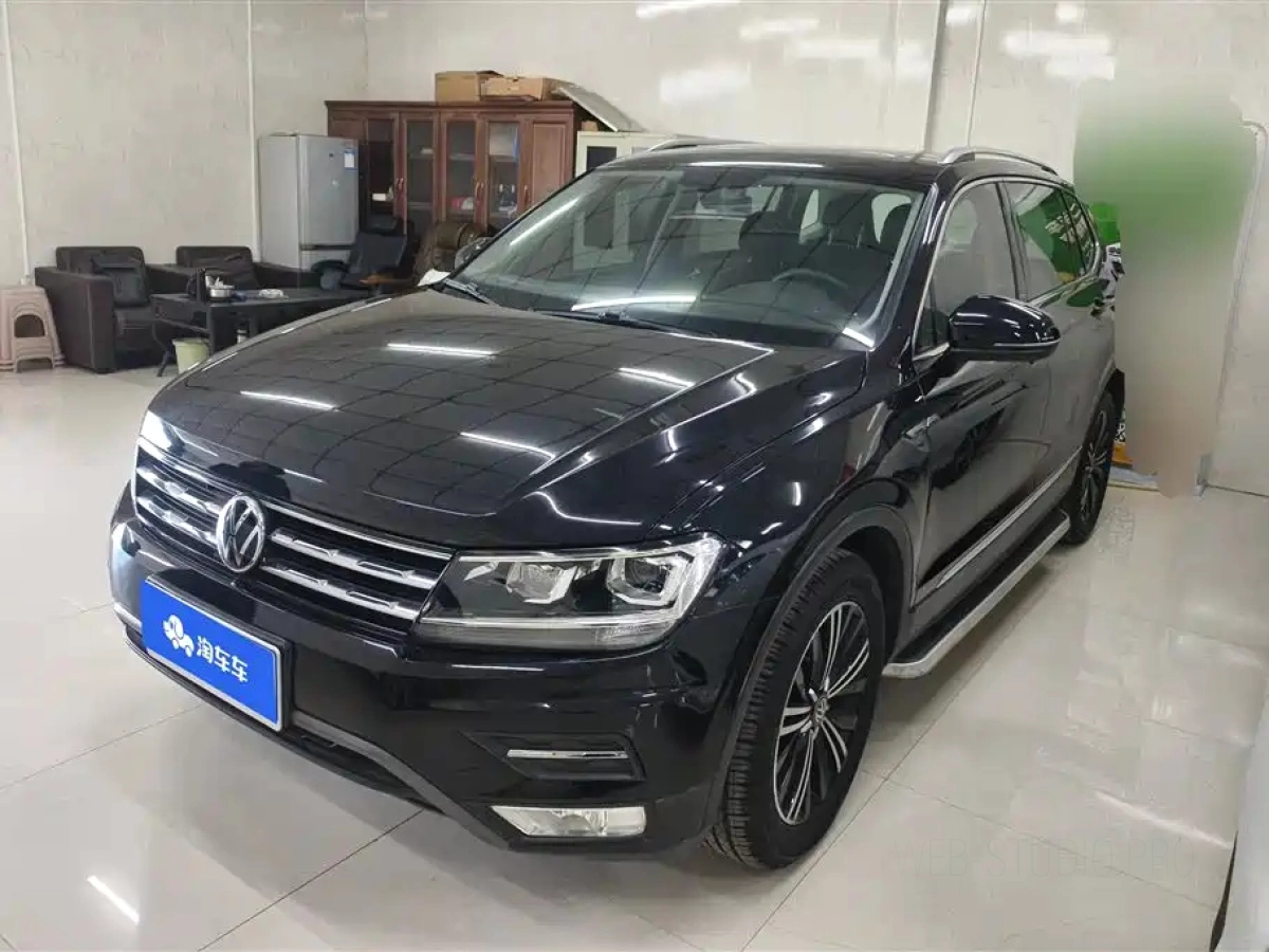 VOLKSWAGEN TIGUAN L  2021
