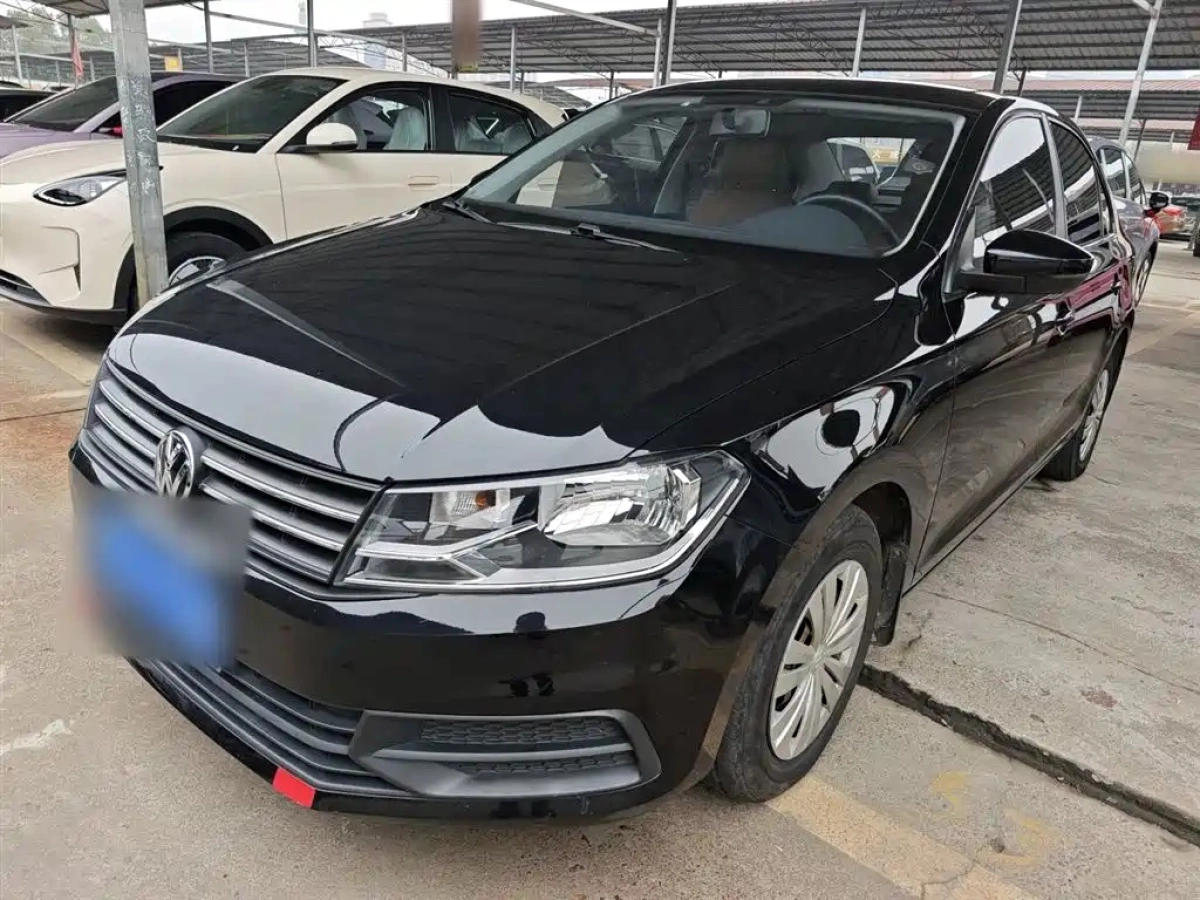 VOLKSWAGEN SANTANA  2019