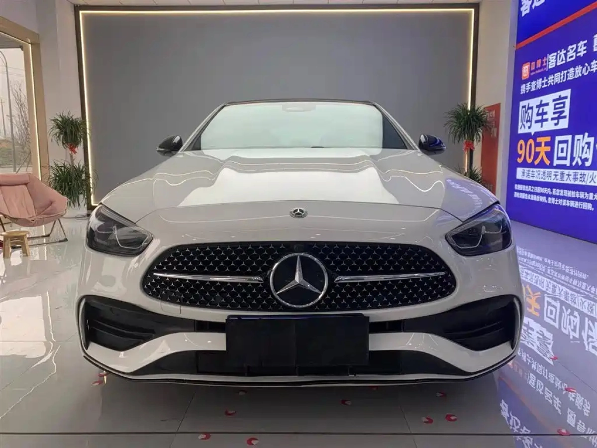 MERCEDES-BENZ C-CLASS