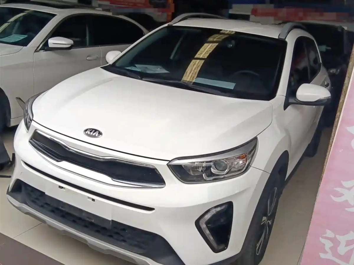 KIA KX1  2019