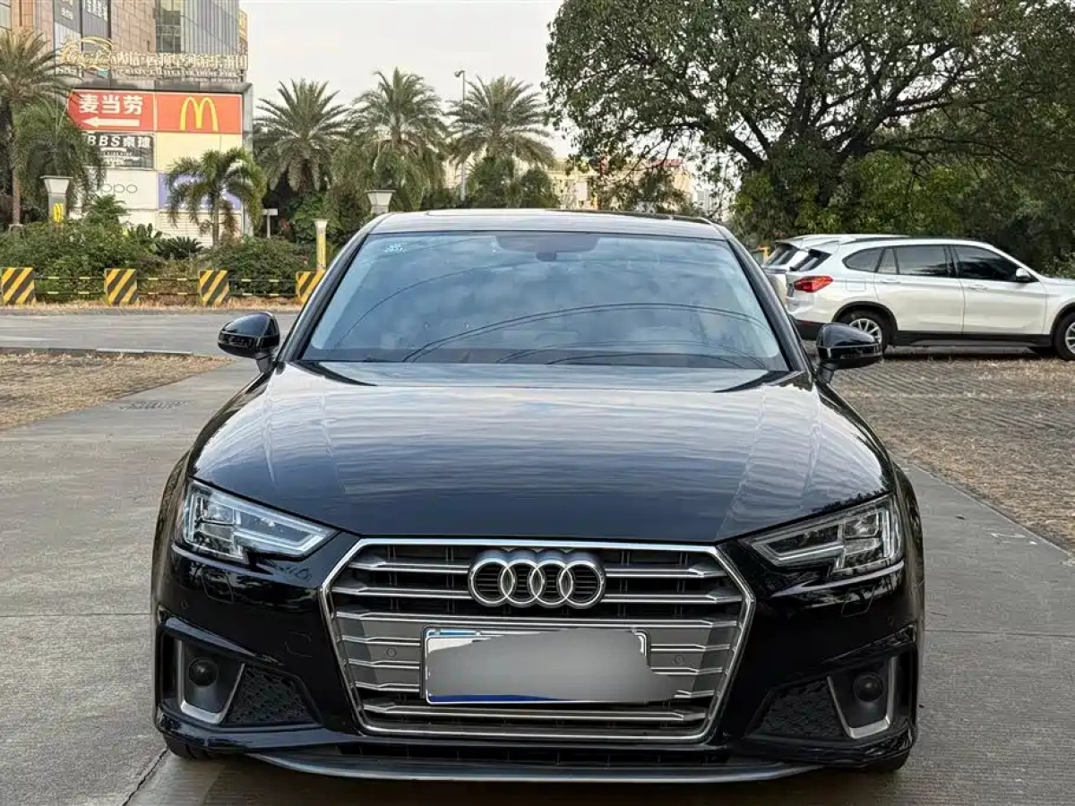 AUDI A4L