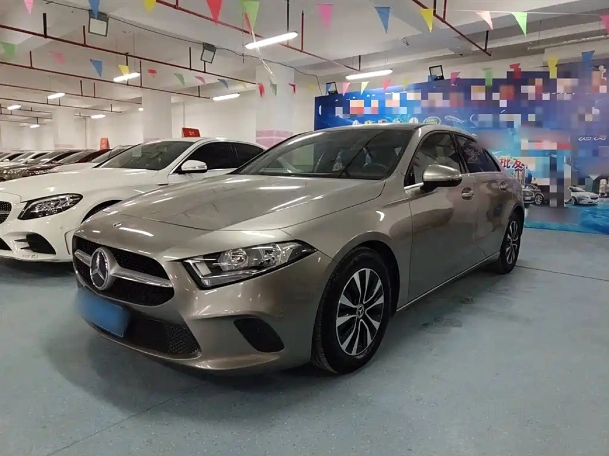 MERCEDES-BENZ A-CLASS  2019