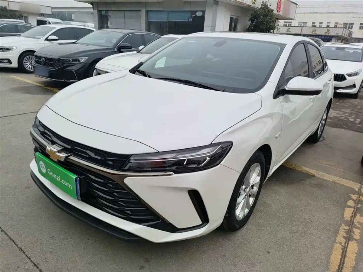CHEVROLET CRUZE