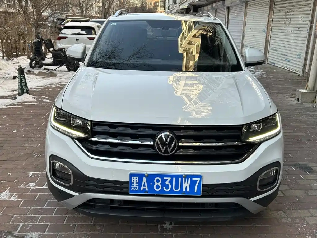 VOLKSWAGEN TACQUA