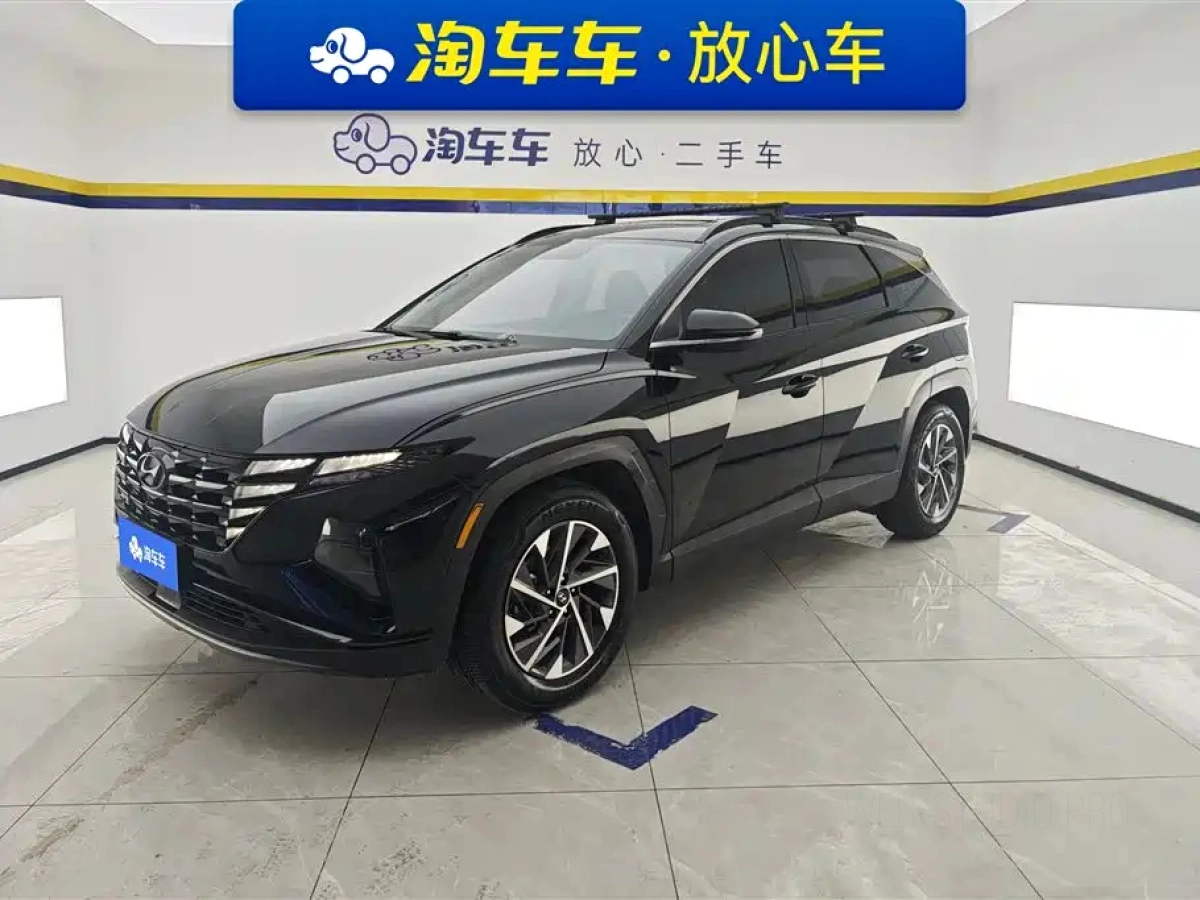 HYUNDAI TUCSON  2023
