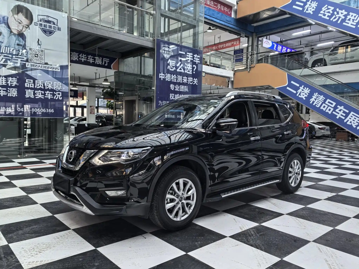 NISSAN X-TRAIL