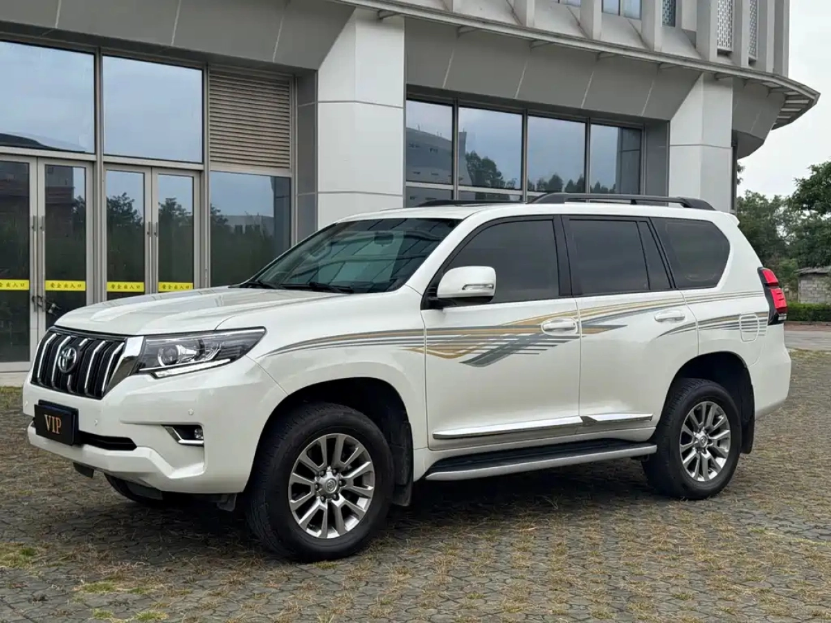 TOYOTA PRADO  2020