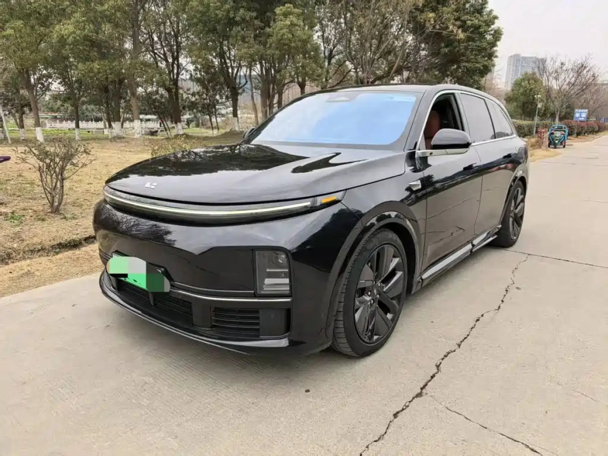 LI AUTO L7  2023