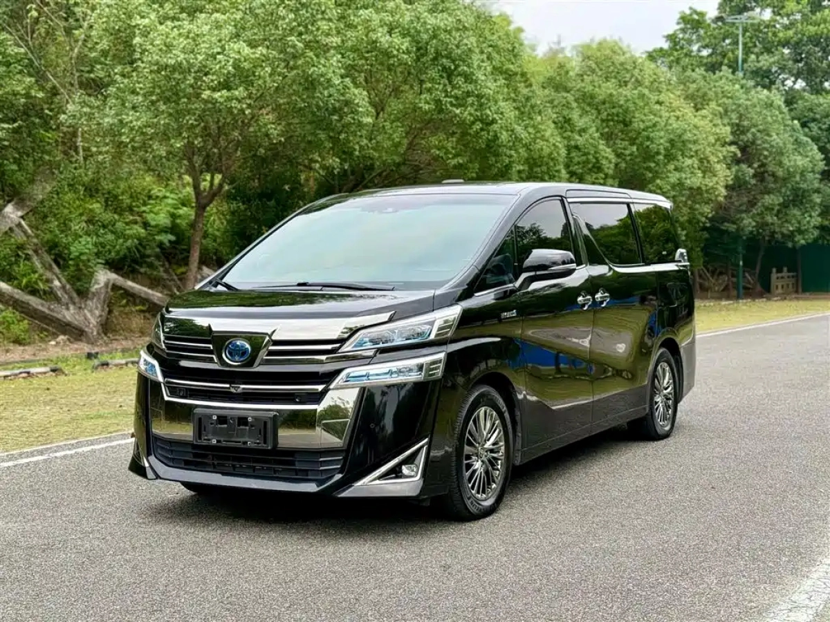 TOYOTA VELLFIRE  2020