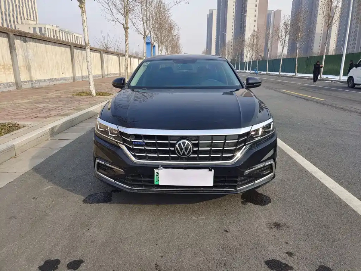 VOLKSWAGEN PASSAT NEW ENERGY