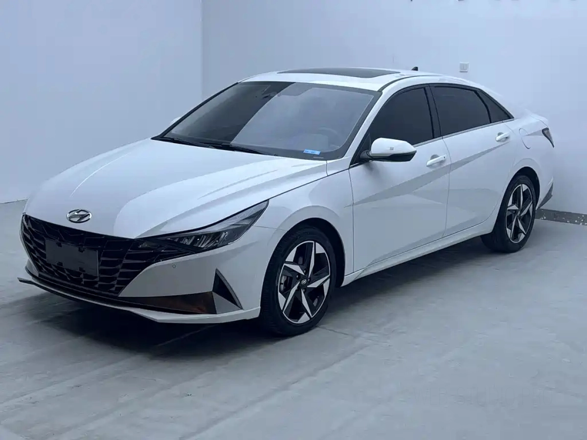 HYUNDAI ELANTRA  2022