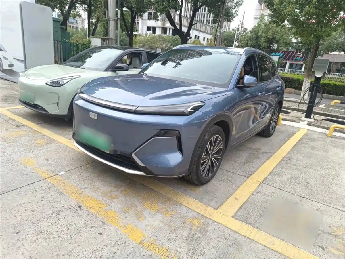 GEELY GALAXY GALAXY STARSHIP 7 EM-I  2024