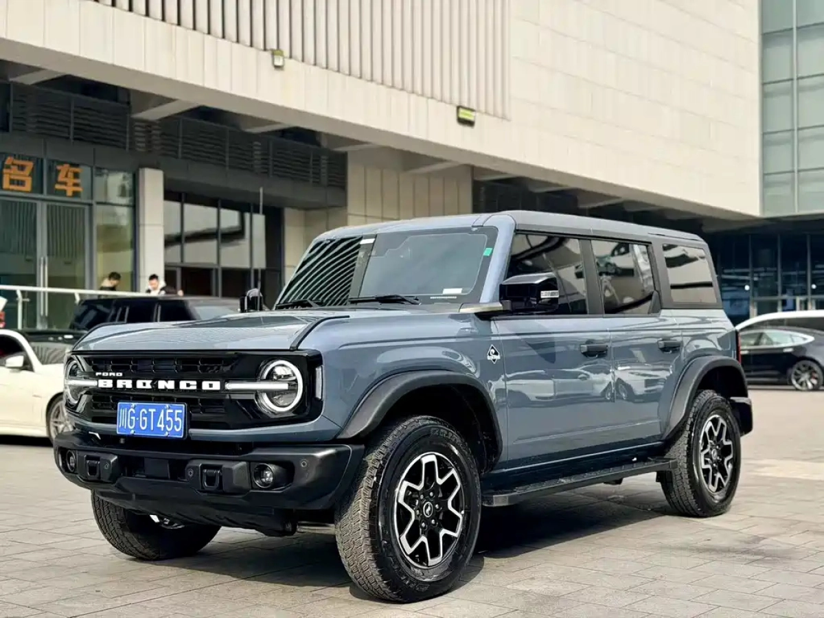 FORD BRONCO  2024