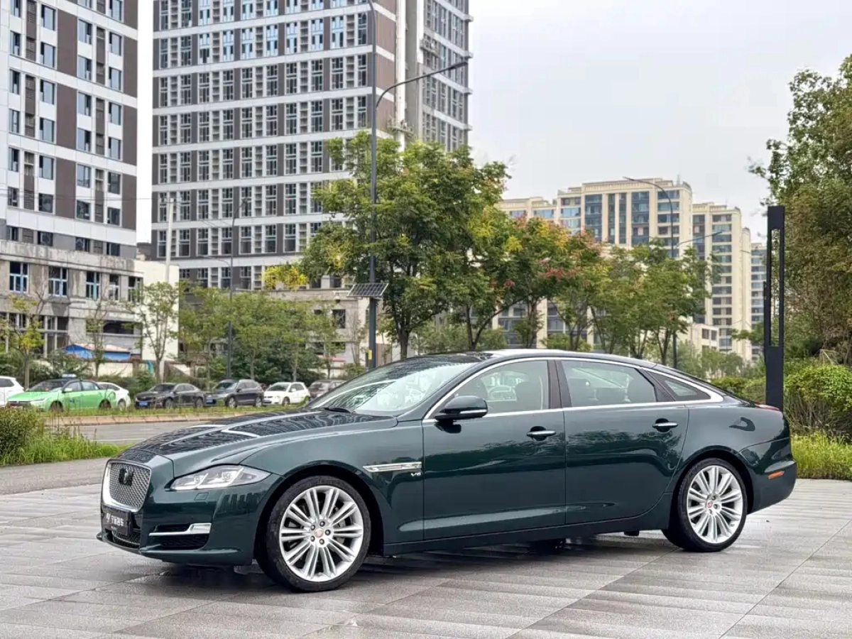 JAGUAR XJ  2019