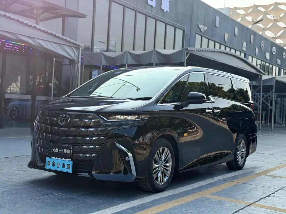 TOYOTA ALPHARD