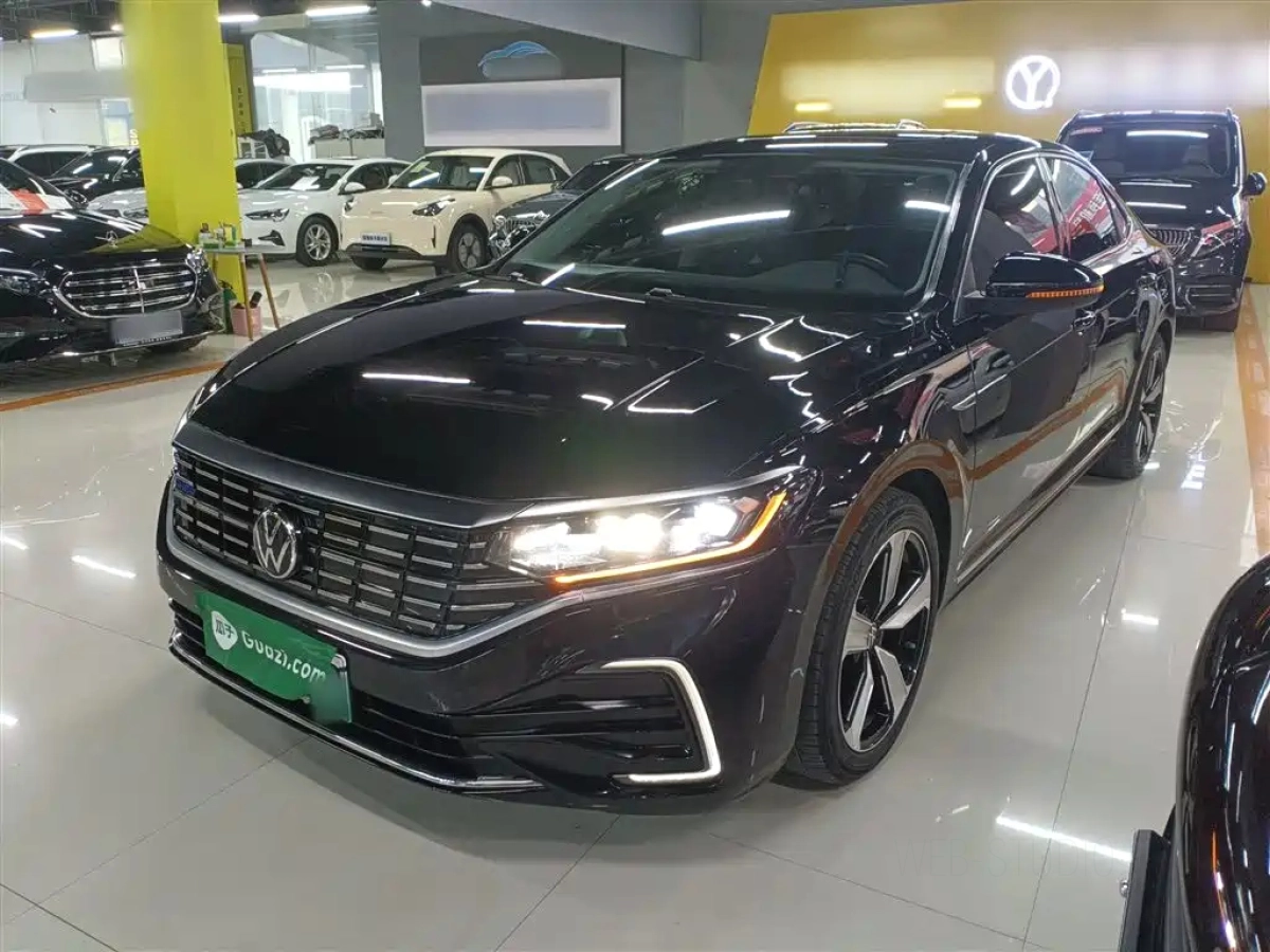VOLKSWAGEN PASSAT NEW ENERGY