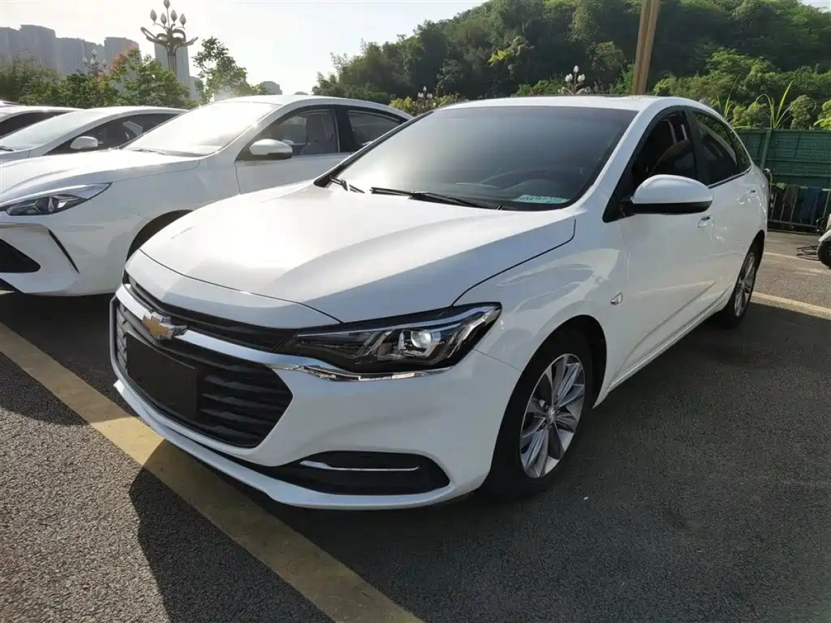 CHEVROLET CRUZE