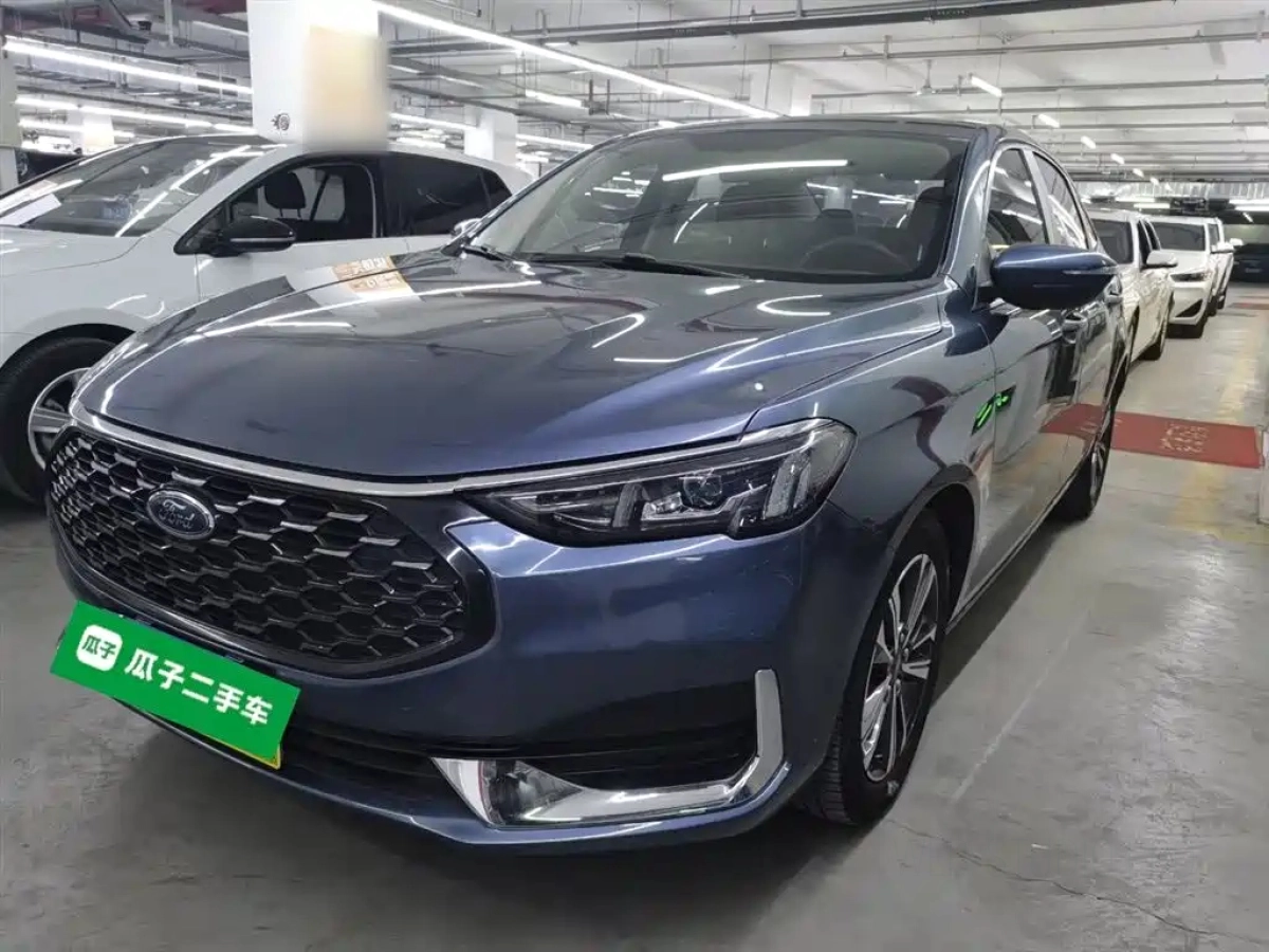 FORD FOCUS CLASSIC  2022