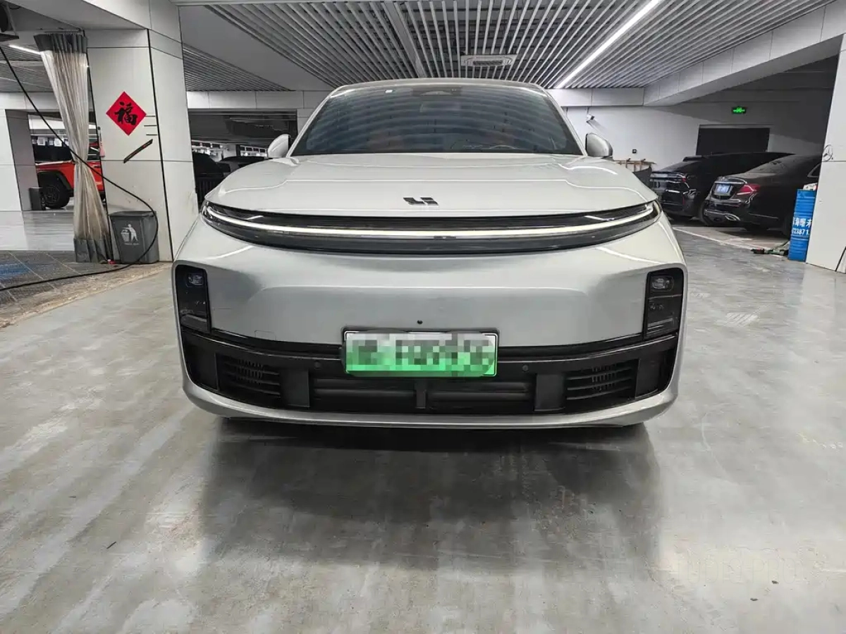 LI AUTO L7