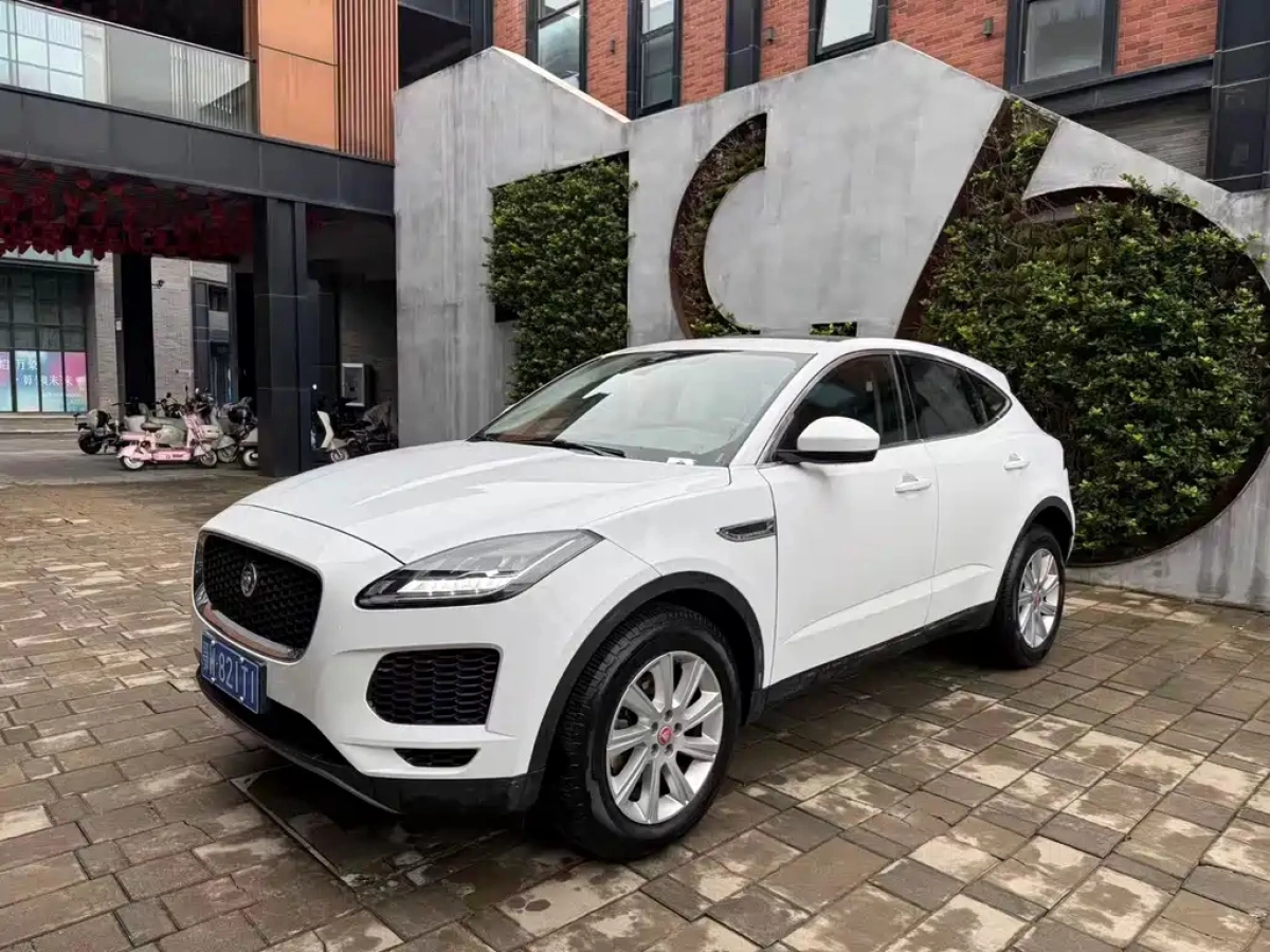 JAGUAR E-PACE
