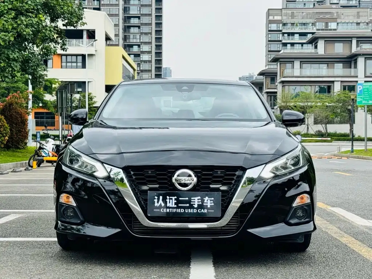 NISSAN TEANA