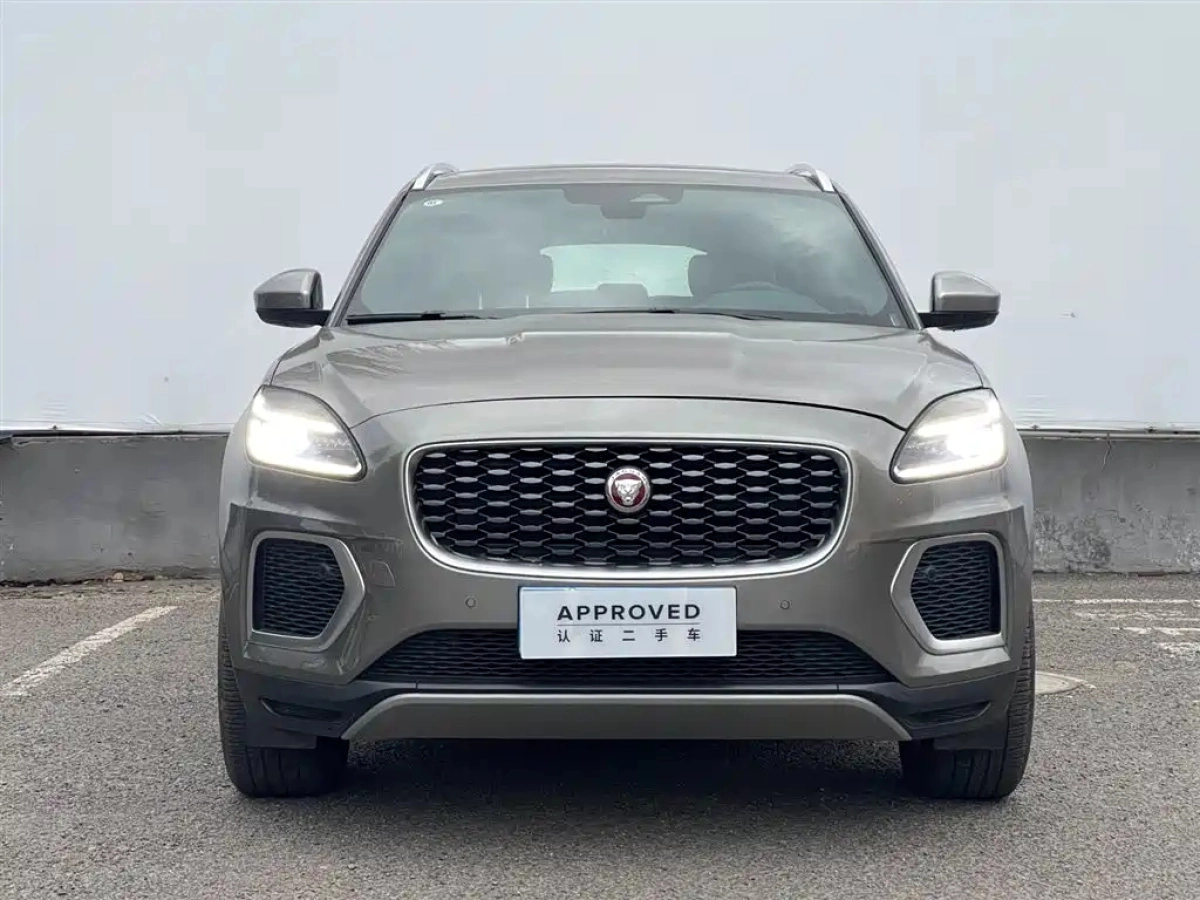 JAGUAR E-PACE