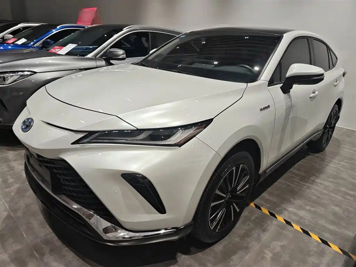 TOYOTA VENZA  2024