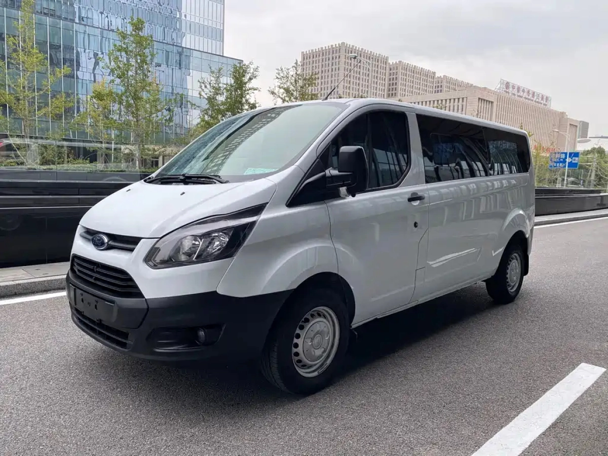 FORD TRANSIT  2022