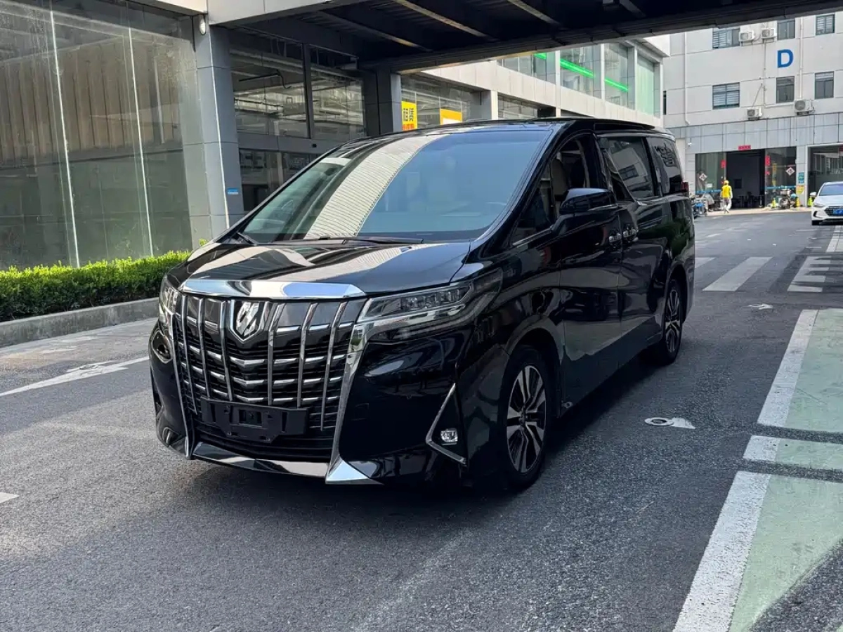 TOYOTA ALPHARD