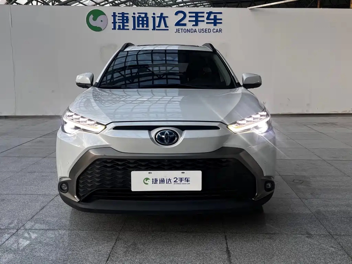 TOYOTA COROLLA CROSS