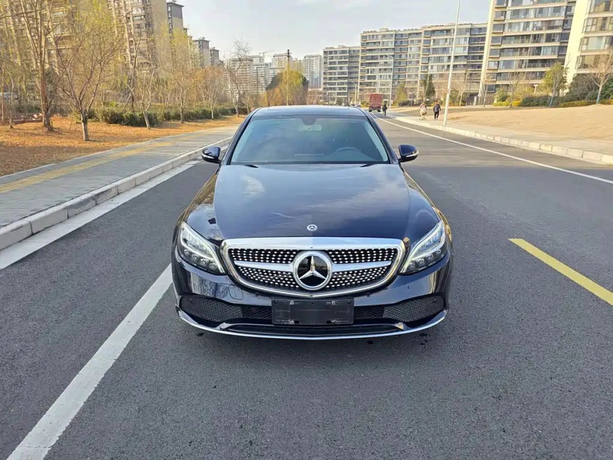 MERCEDES-BENZ C-CLASS