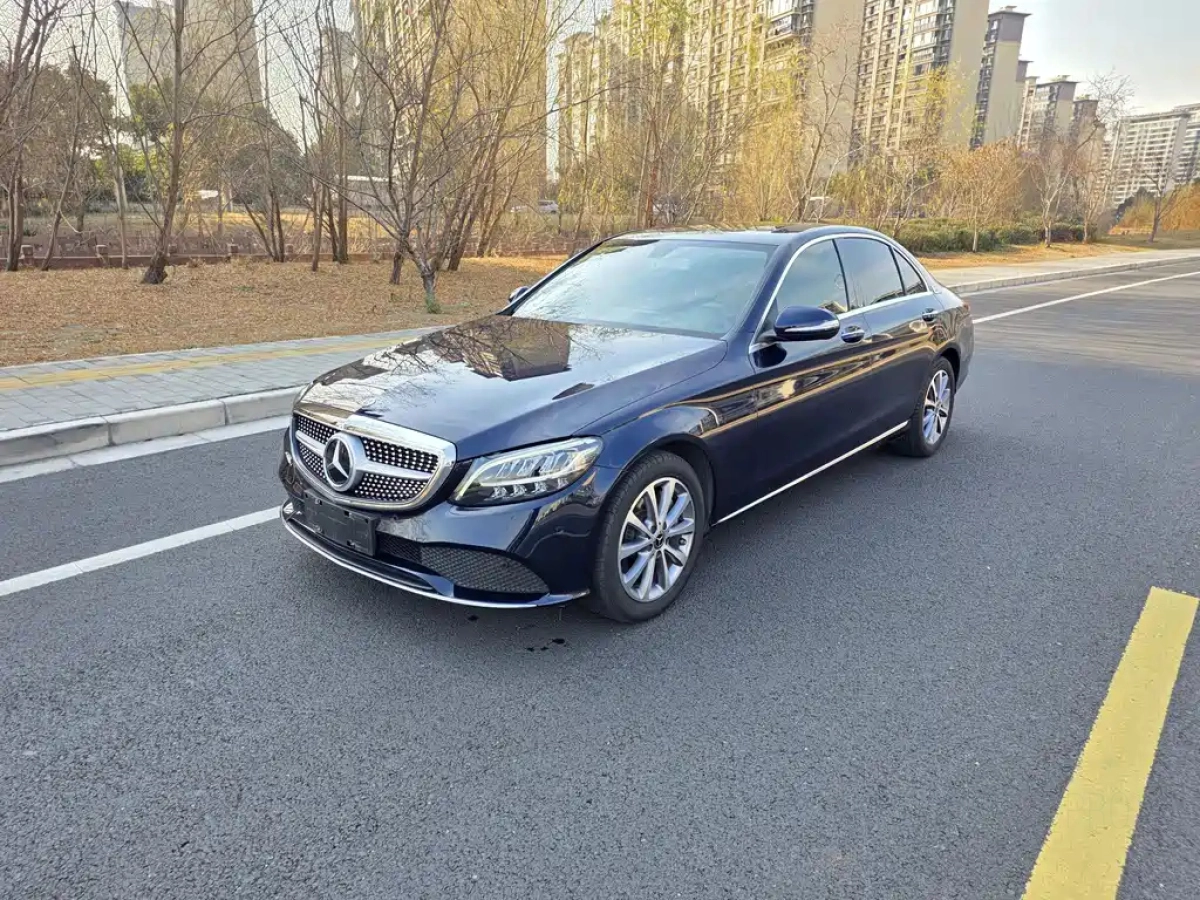 MERCEDES-BENZ C-CLASS