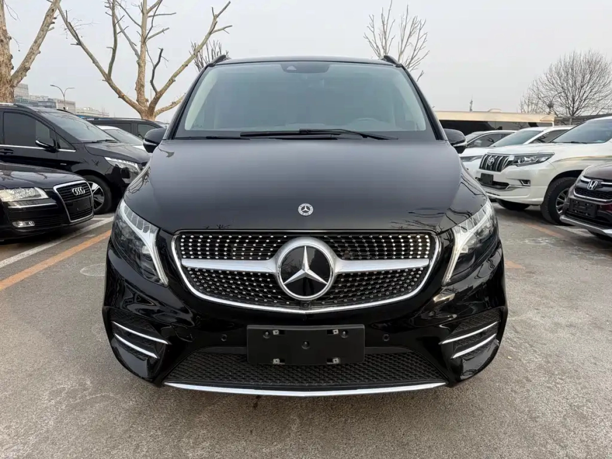 MERCEDES-BENZ V-CLASS