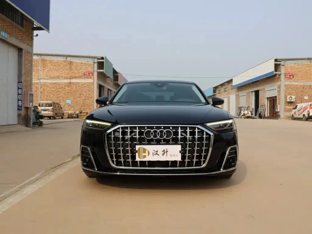 AUDI A8