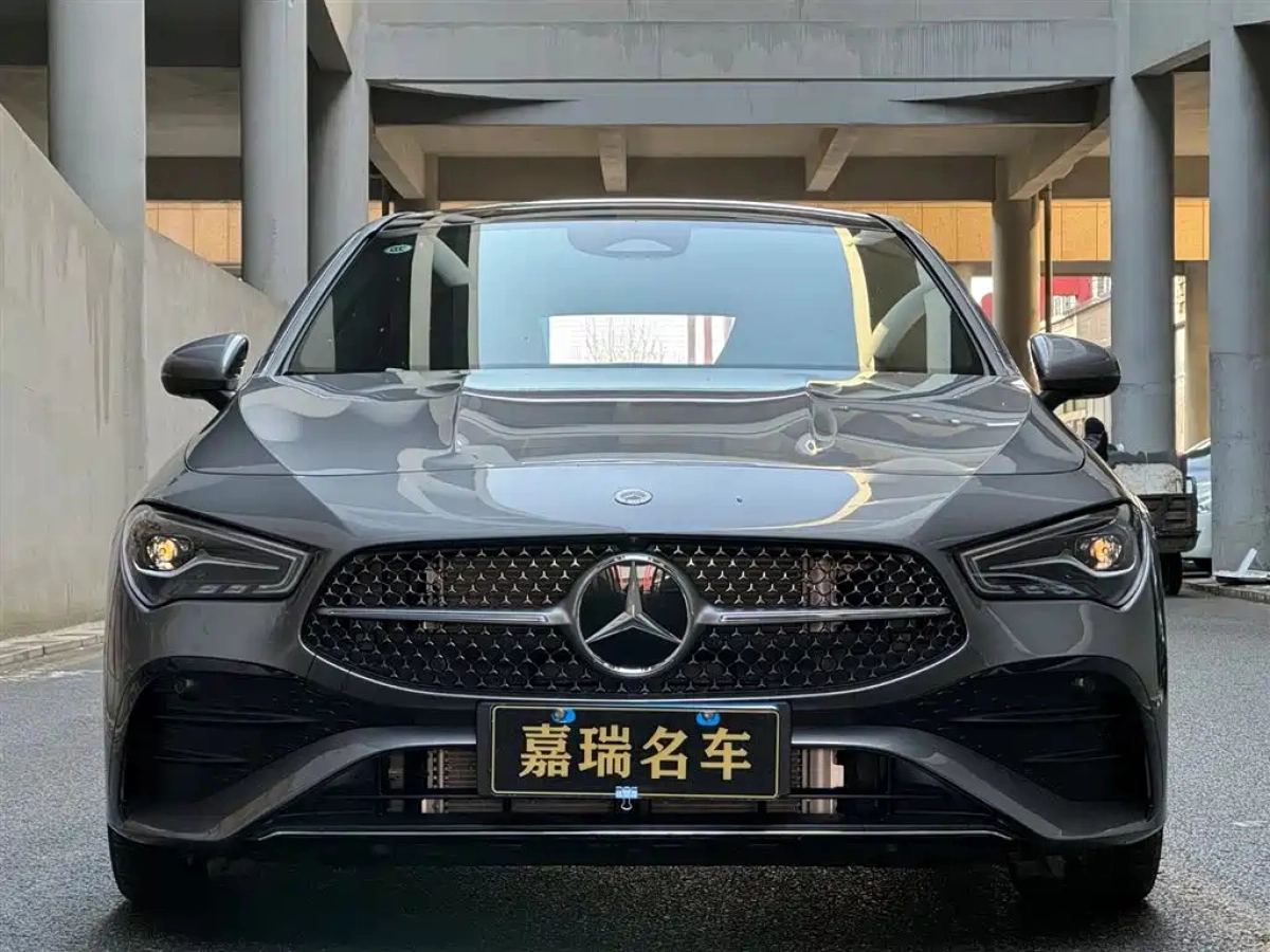 MERCEDES-BENZ CLA