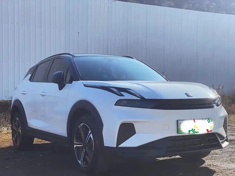 LYNK&CO 06 NEW ENERGY