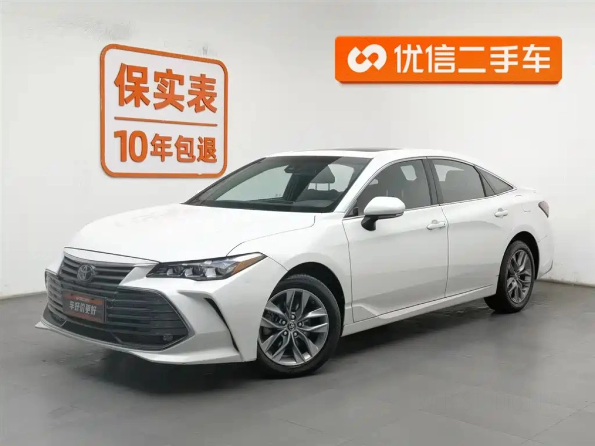 TOYOTA AVALON  2019