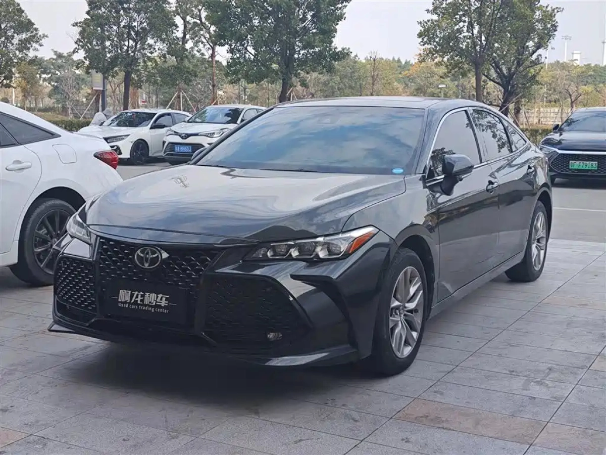 TOYOTA AVALON