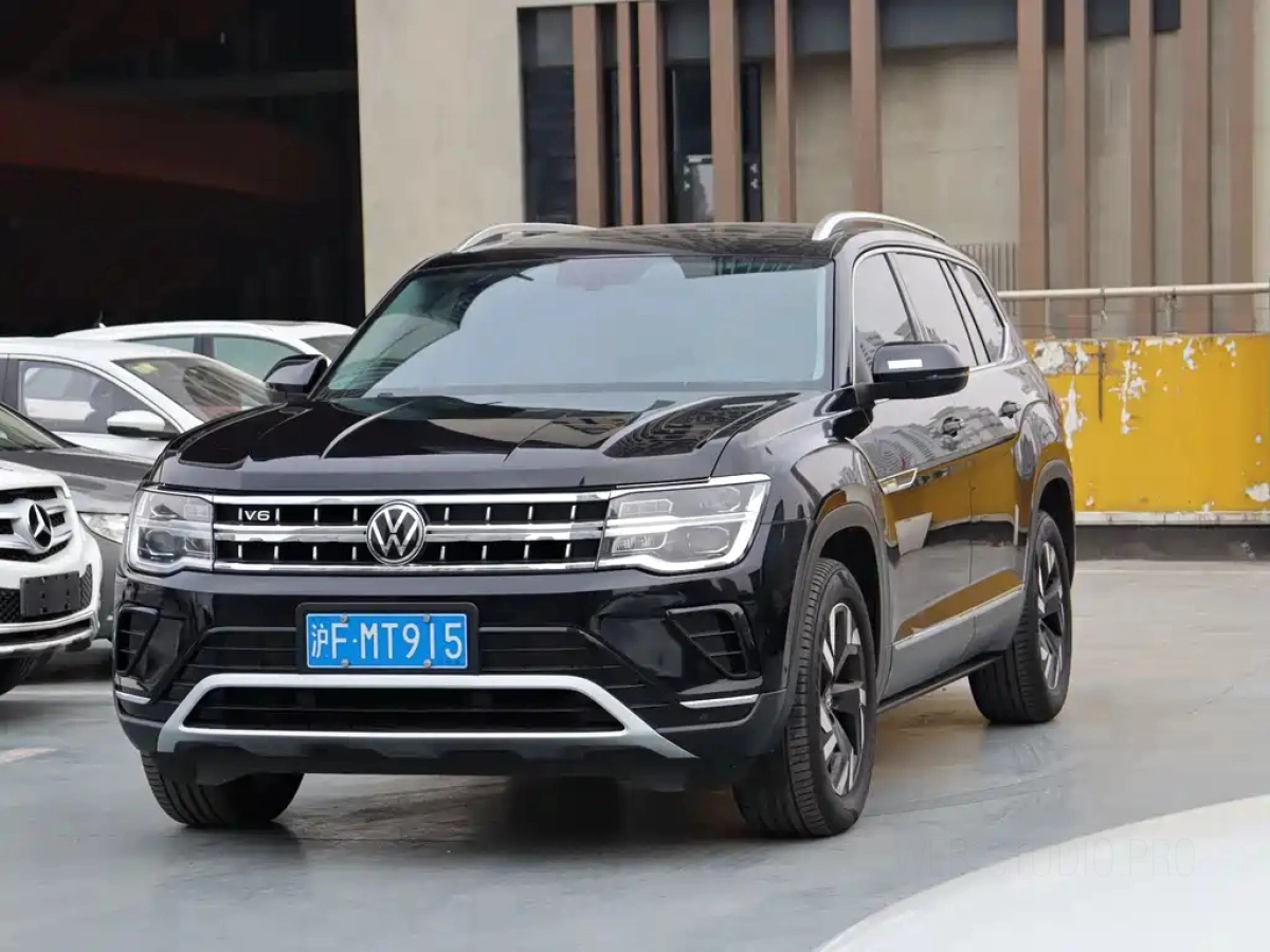 VOLKSWAGEN TERAMONT  2021