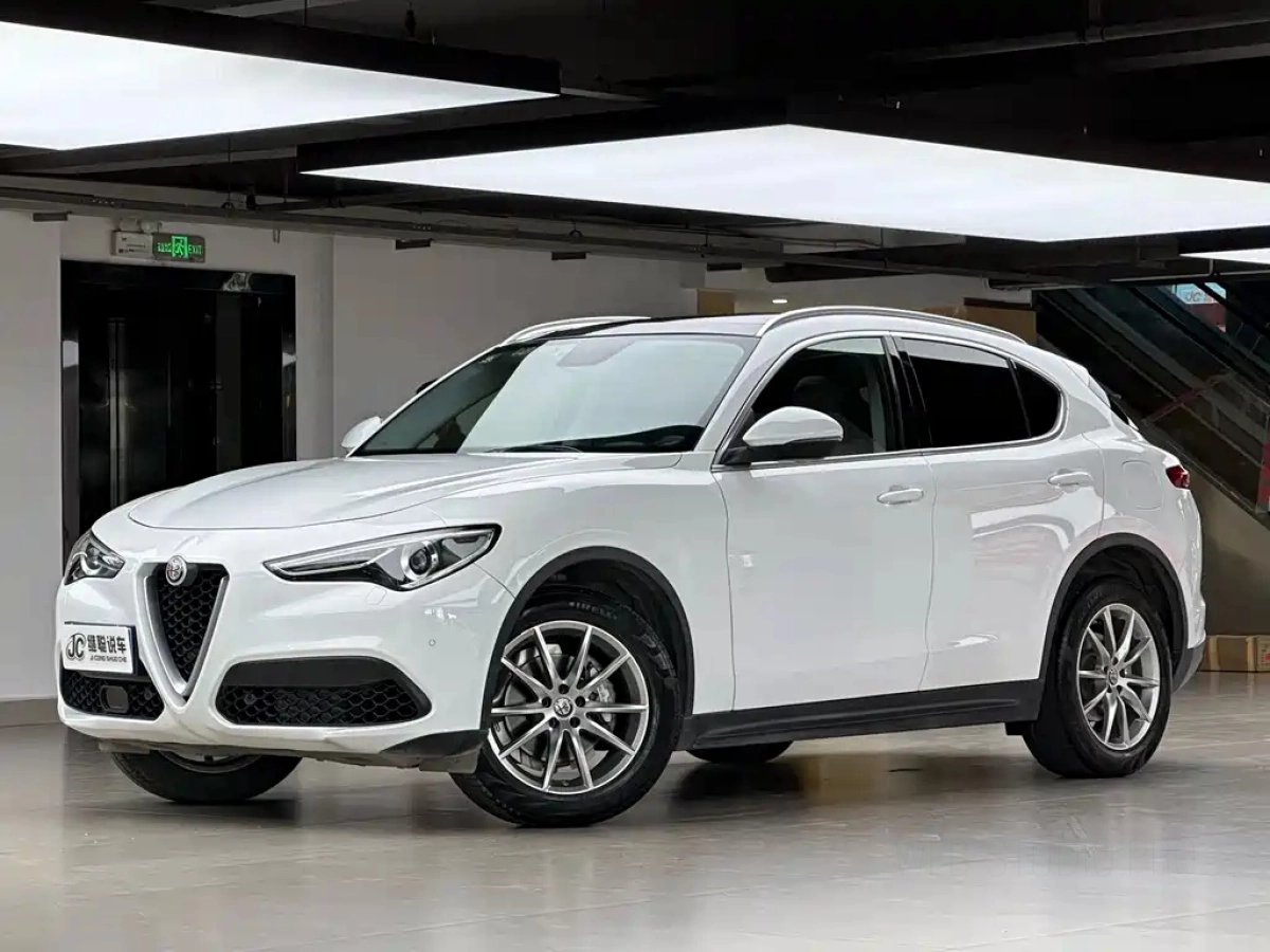 ALFAROMEO STELVIO  2019